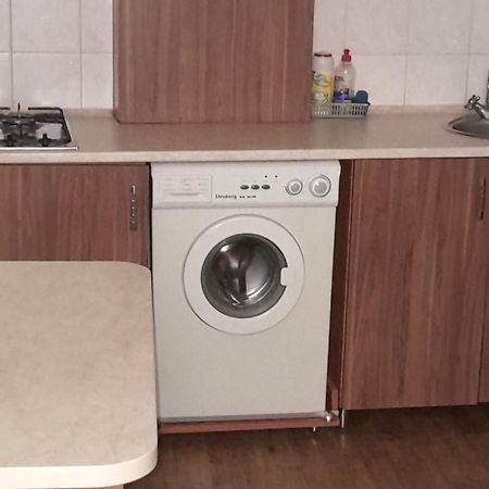 1Ком Апартаменты,Парковка,Улхорватская Lviv Dış mekan fotoğraf